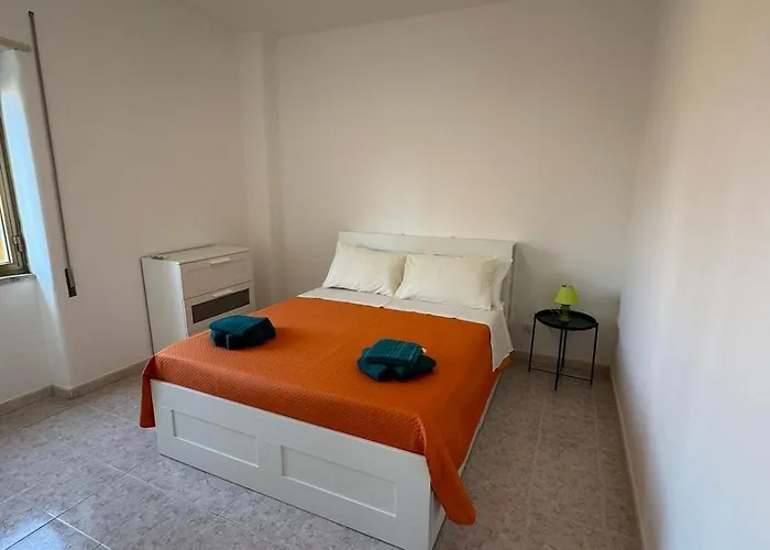 Spacious And Bright In - * Catania