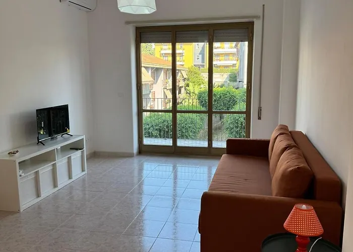 Apartment Spacious And Bright In - *